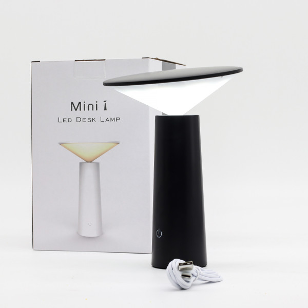 Lampe led Champignon Noir devant sa boite