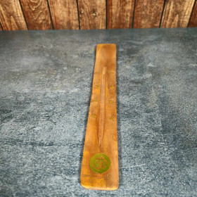 Porte-encens en bois de manguier avec sigle "Om" en laiton