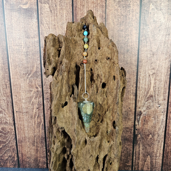 Pendule Orgonite 7 Chakras - Fleur de Vie