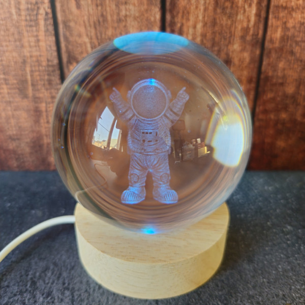 Lampe veilleuse enfant astronaute – lumière LED bleue apaisante pour accompagner le sommeil