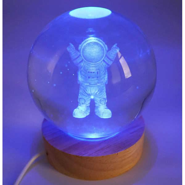 Veilleuse LED astronaute lumineuse – lampe de nuit douce pour chambre bébé et enfant