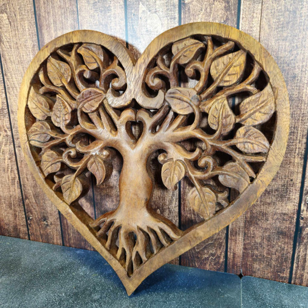 Décoration murale artisanale en bois : Cœur et Arbre de Vie indonésien
