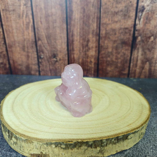 Statuette de Bouddha en quartz rose