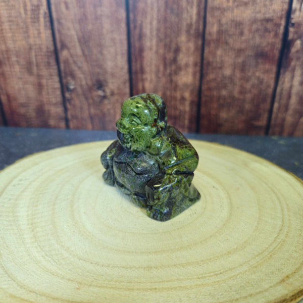 Bouddha en Jaspe Sang de Dragon, pièce unique de 4 cm aux nuances énergétiques