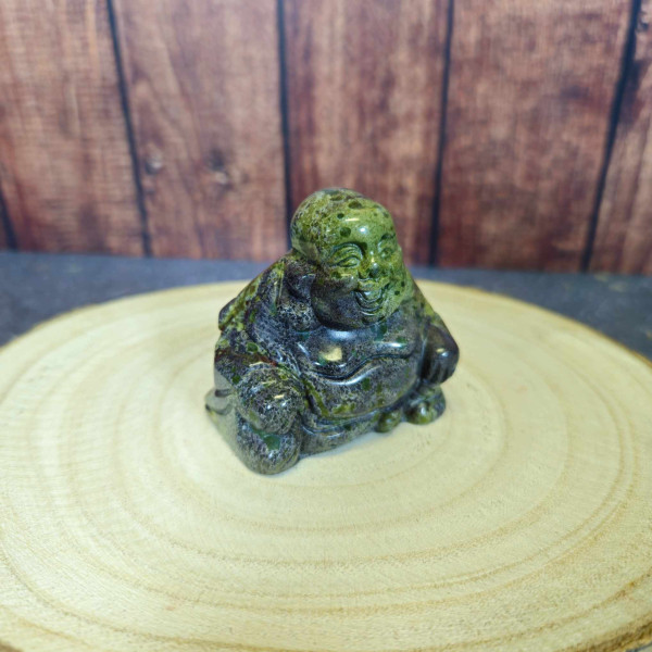 Boostez votre vitalité et sérénité avec notre statuette en Jaspe Sang de Dragon