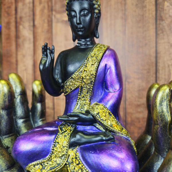 Bouddha en mains en Résine Naturelle – Sérénité et Bien-être