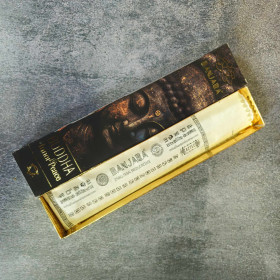 Idéal pour se relaxer ou mieux dormir : utilisé le soir, cet encens favorise le lâcher-prise et un sommeil paisible