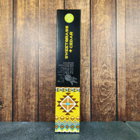 Encens amérindien Herbe Douce et Cèdre présenté dans son coffret artisanal