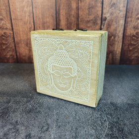 Boîte en bois décorative avec visage de Bouddha sculpté en détail