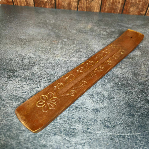 Porte-encens en bois de manguier sculpté