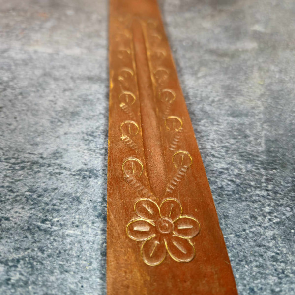 Porte-encens en bois de manguier sculpté