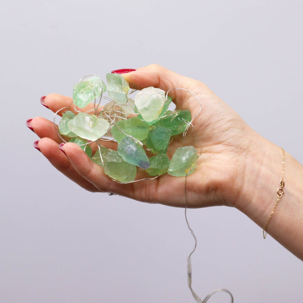 Guirlande lumineuse en pierre naturelle de Jade Cristallin